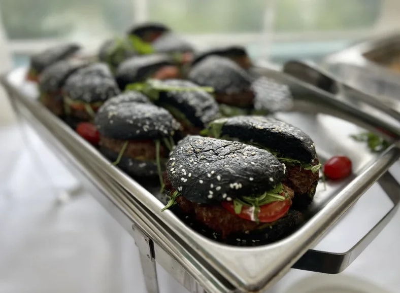 Black Bun Burger